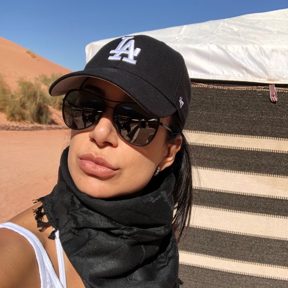 Meet your Posher, Maresa - Picture 1 of 1